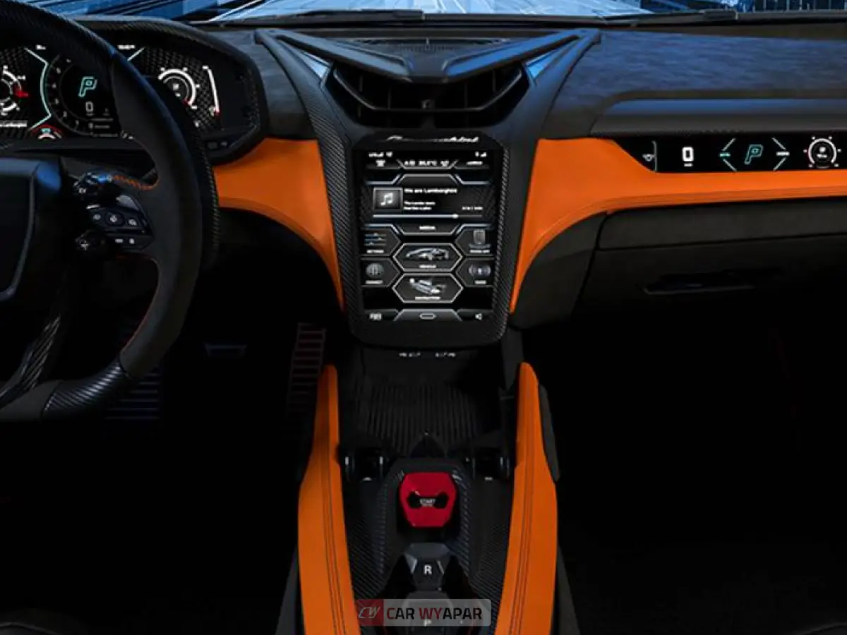 Lamborghini Revuelto Top Feature